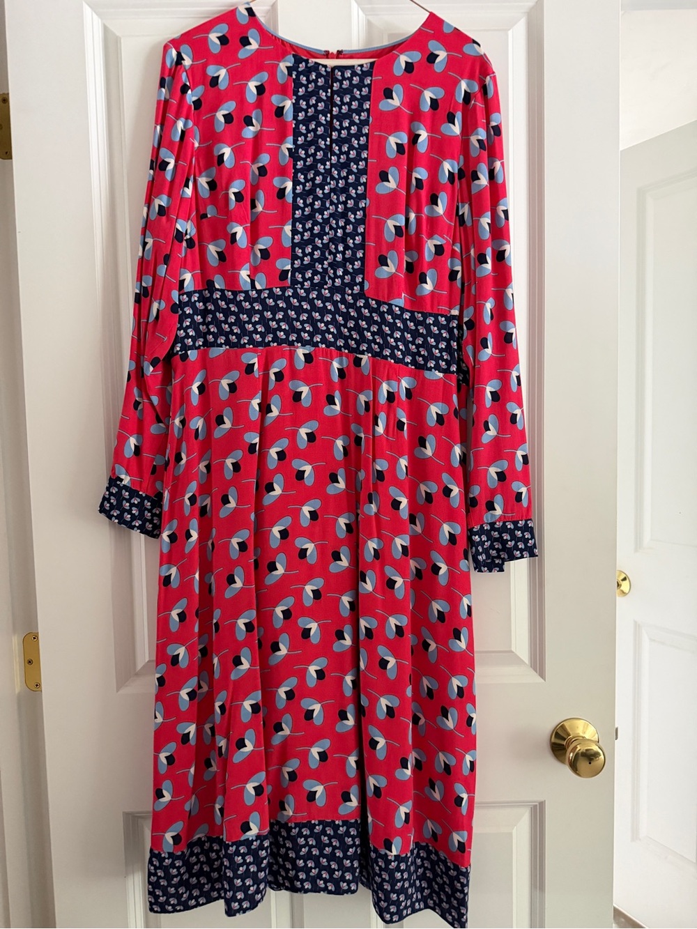 Boden Pink and Navy Floral-Print Long Sleeve Midi Dress size 10 long